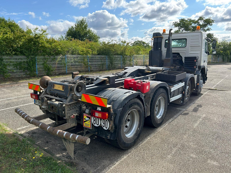 Camión multibasculante Volvo FMX