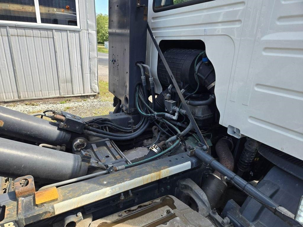 Camión multibasculante Volvo FMX450 6X2 JOAB