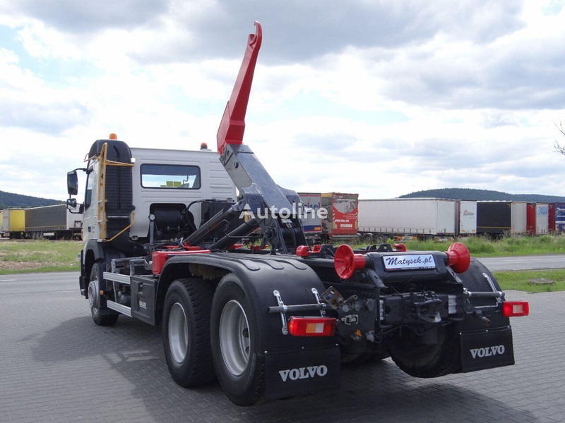 Camión multibasculante Volvo FMX 450
