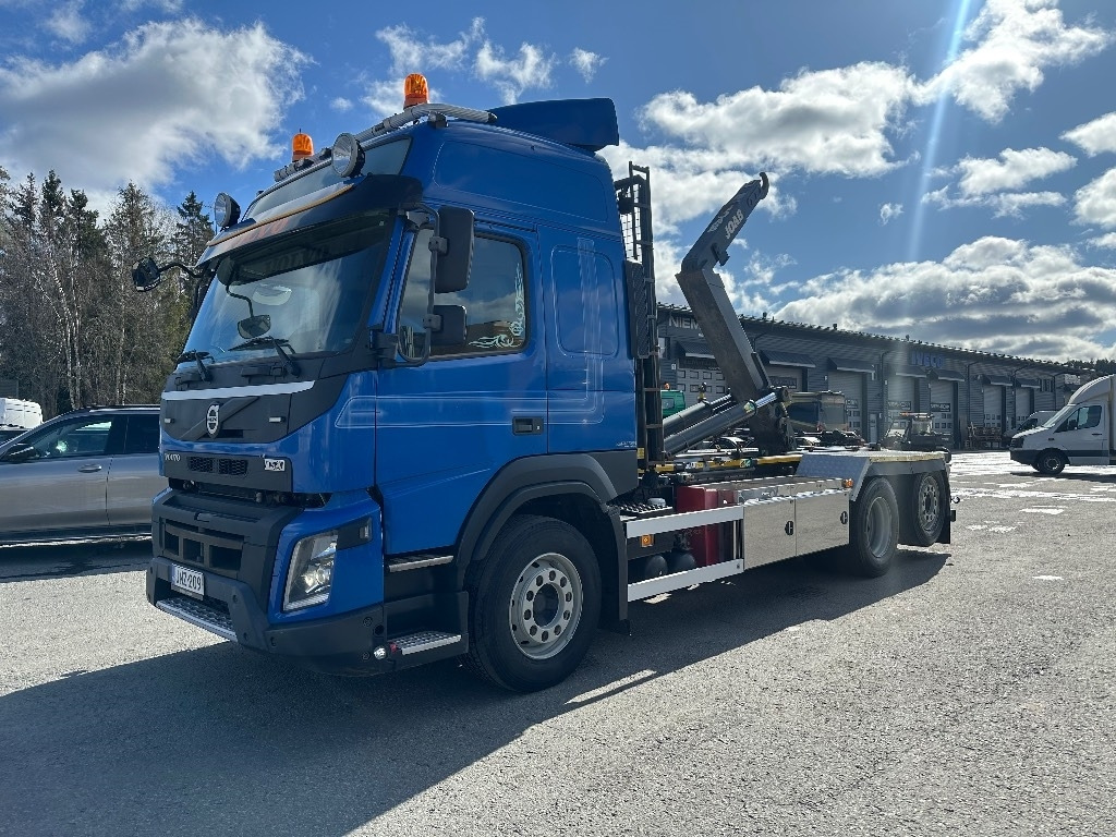 Camión multibasculante Volvo FMX 540 6x2*4