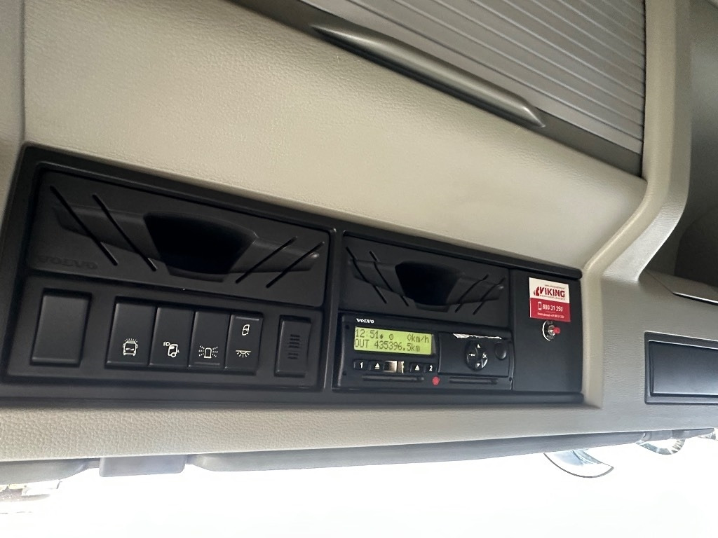 Camión multibasculante Volvo FMX 540 6x2*4