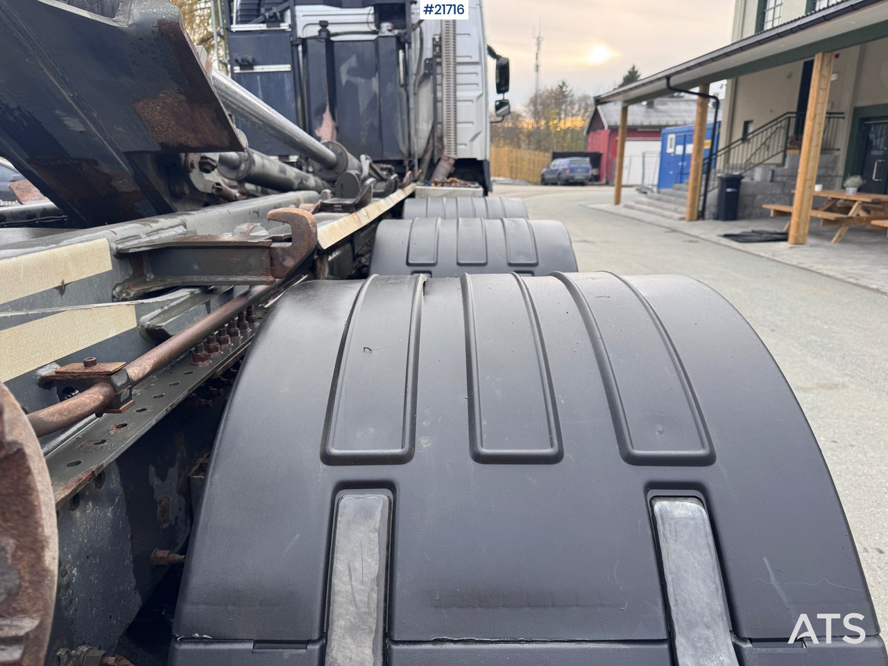 Camión multibasculante Volvo FMX 540 Krokbil - HIAB 24T Krok - Tridem