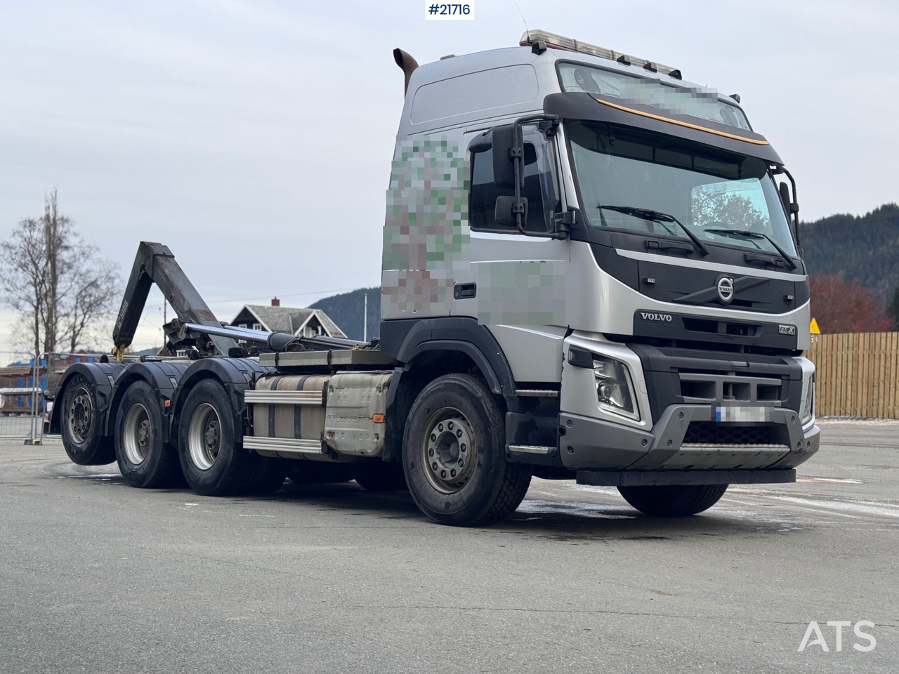Camión multibasculante Volvo FMX 540 Krokbil - HIAB 24T Krok - Tridem