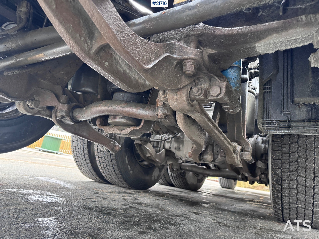 Camión multibasculante Volvo FMX 540 Krokbil - HIAB 24T Krok - Tridem