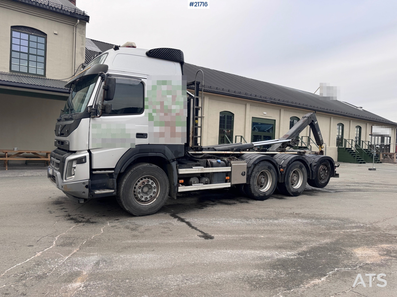 Camión multibasculante Volvo FMX 540 Krokbil - HIAB 24T Krok - Tridem