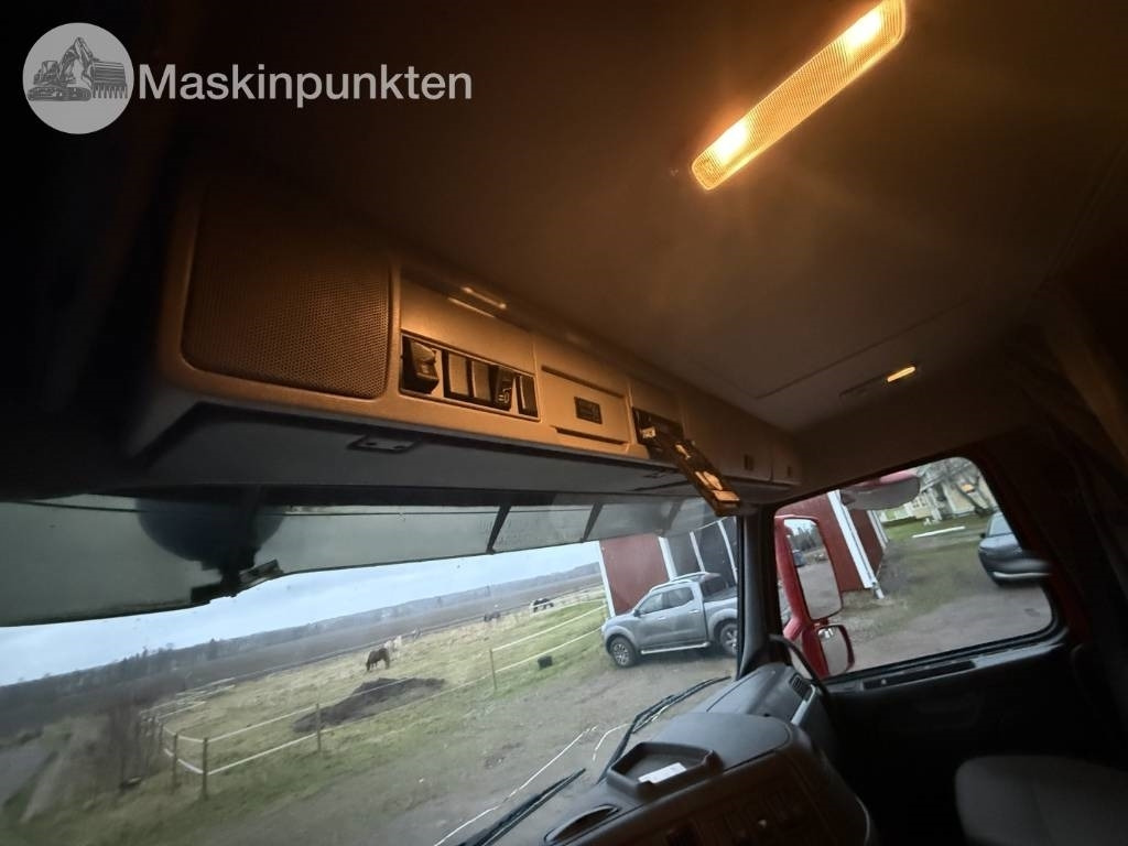 Camión multibasculante Volvo FM 12