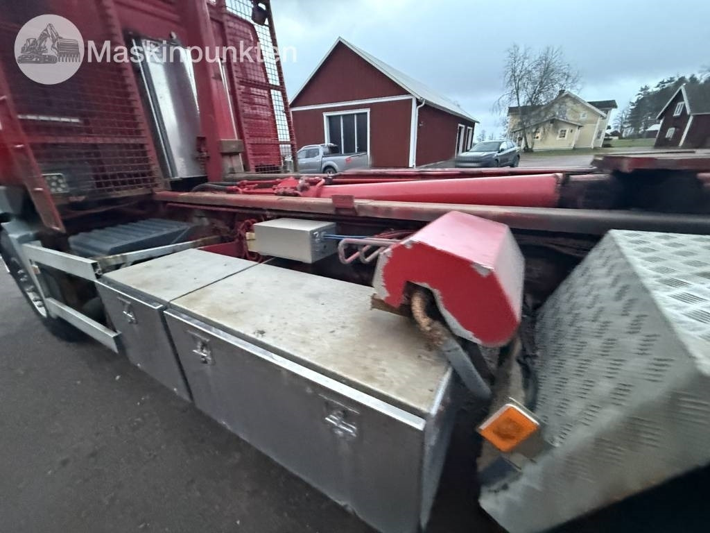 Camión multibasculante Volvo FM 12