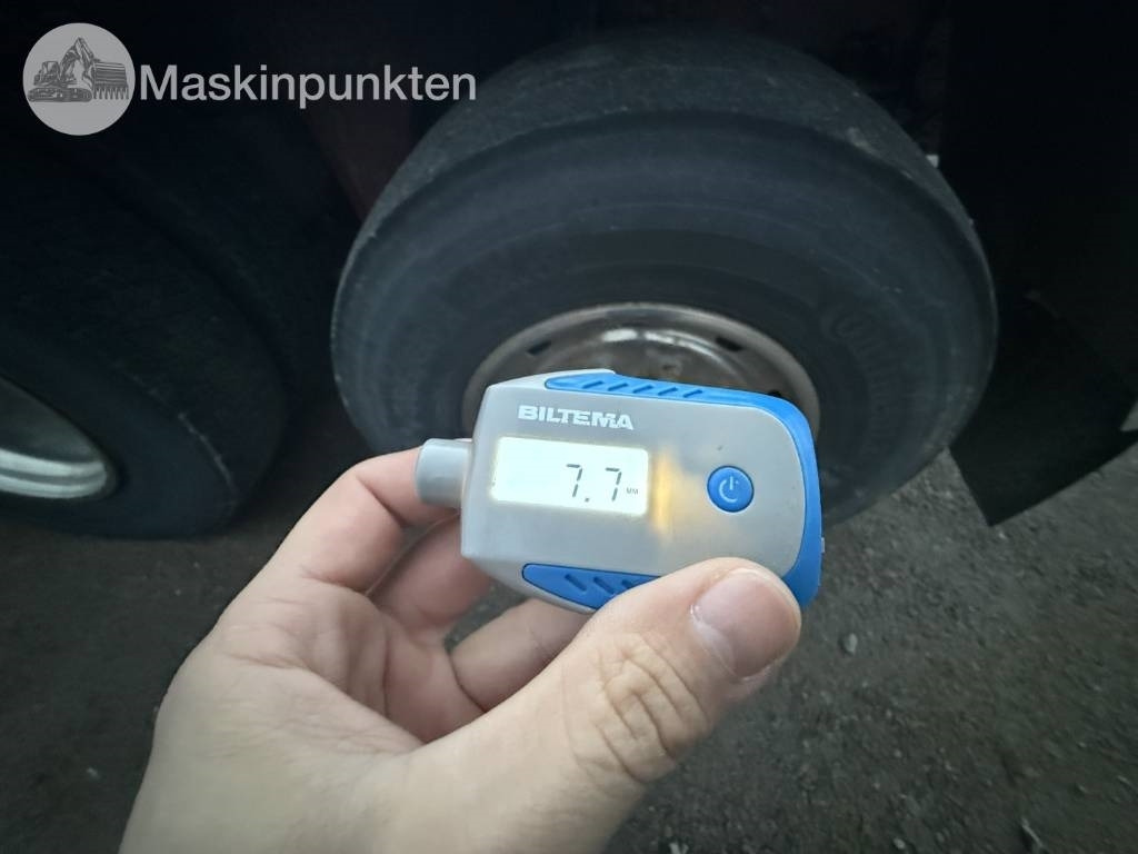 Camión multibasculante Volvo FM 12