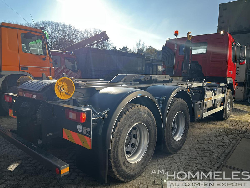 Camión multibasculante Volvo FM 330 6X4, Multilift