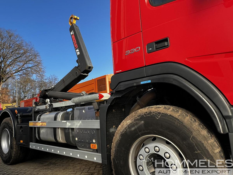 Camión multibasculante Volvo FM 330 6X4, Multilift