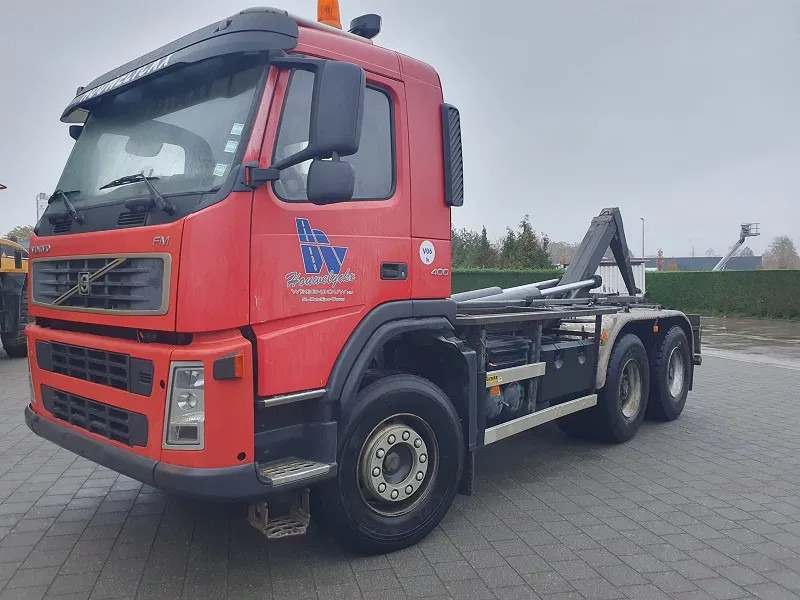 Camión multibasculante Volvo FM 400