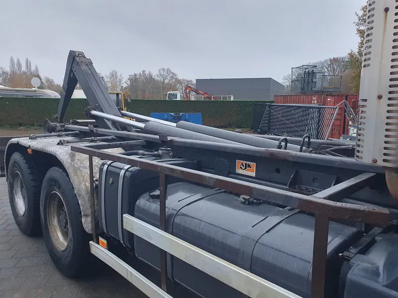 Camión multibasculante Volvo FM 400