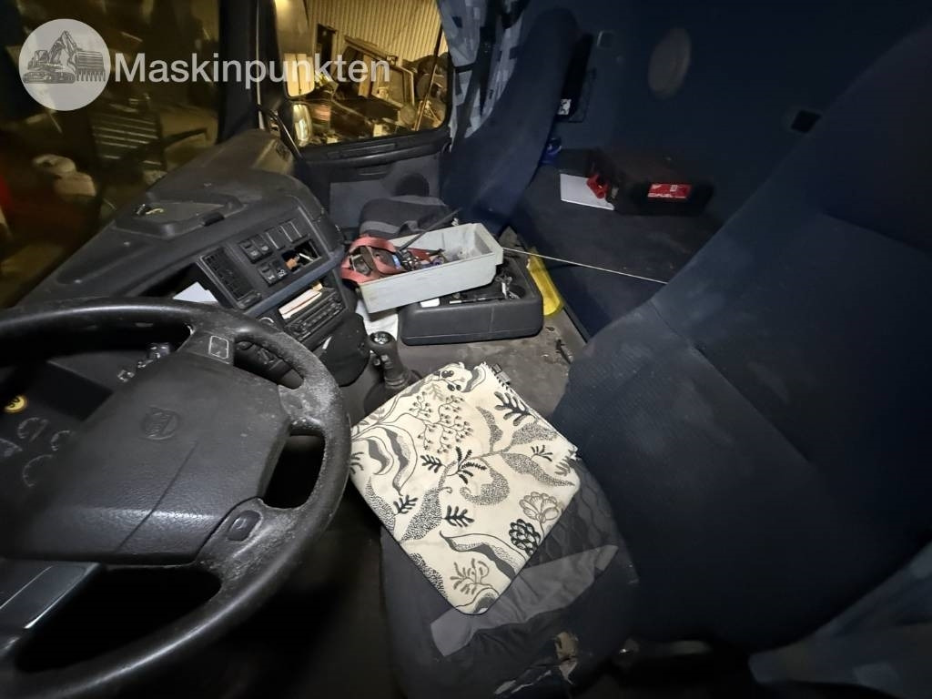 Camión multibasculante Volvo FM 400-480 krokbil
