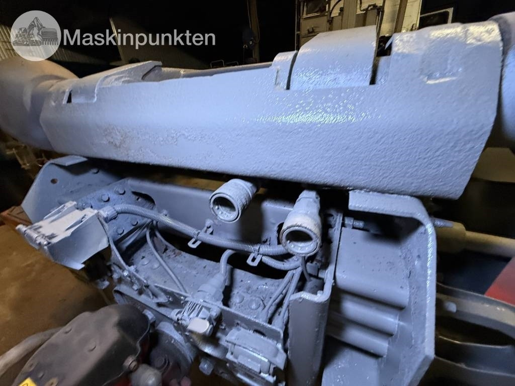 Camión multibasculante Volvo FM 400-480 krokbil