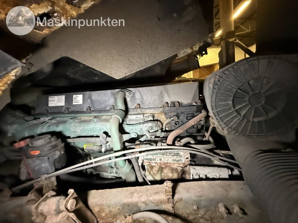 Camión multibasculante Volvo FM 400-480 krokbil