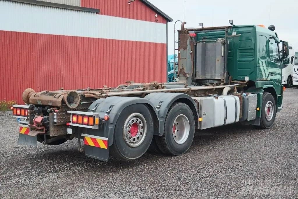 Camión multibasculante Volvo FM 400 6X2 JMNL Serie 8425