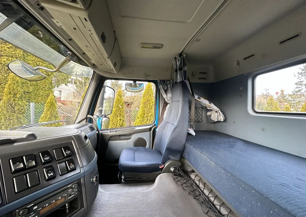 Camión multibasculante Volvo FM 400 HAKOWIEC 6X4