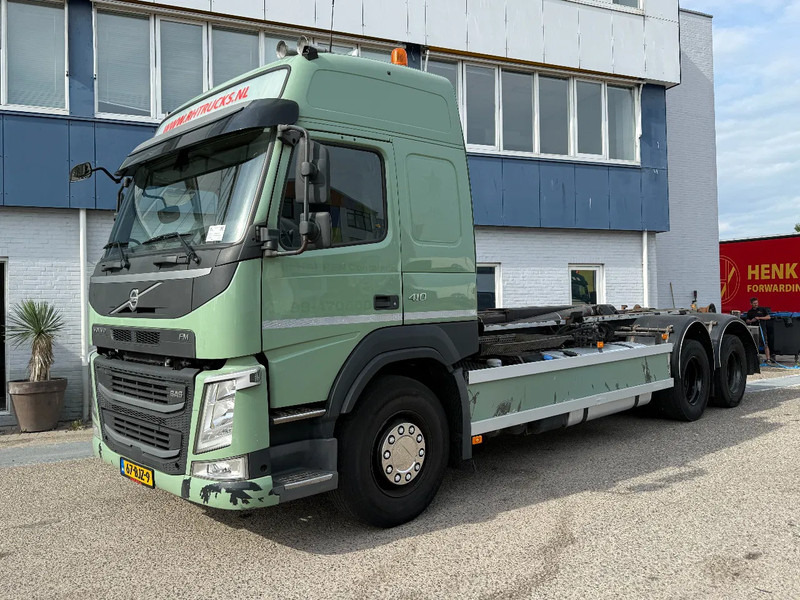 Camión multibasculante Volvo FM 410 6X2 EURO 6 VDL 21T HOOK