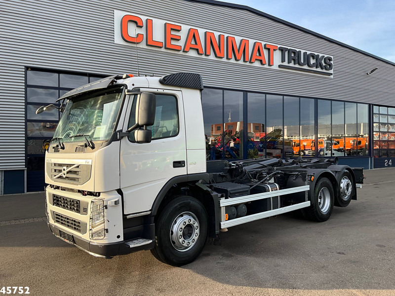 Camión multibasculante Volvo FM 410 6x2 haakarmsysteem