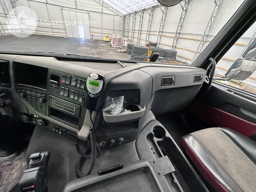 Camión multibasculante Volvo FM 420