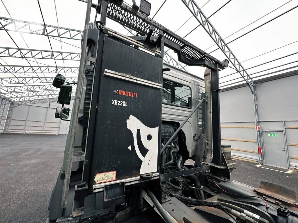 Camión multibasculante Volvo FM 420