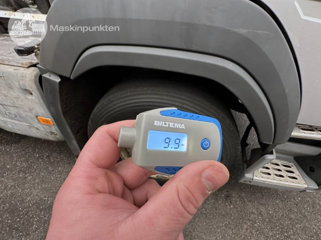 Camión multibasculante Volvo FM 420