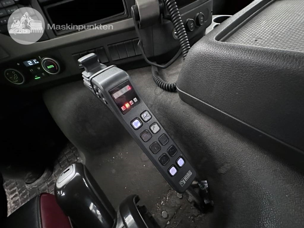 Camión multibasculante Volvo FM 420