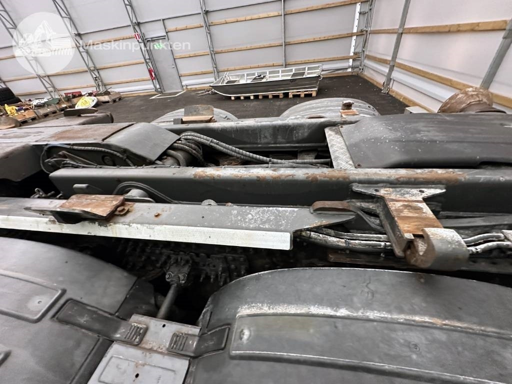 Camión multibasculante Volvo FM 420