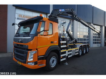 Camión multibasculante Volvo FM 420 8x2 HMF 26 ton/meter laadkraan