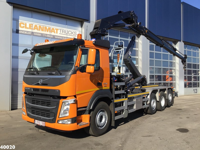 Camión multibasculante Volvo FM 420 8x2 HMF 28 ton/meter laadkraan Welvaarts weighing system