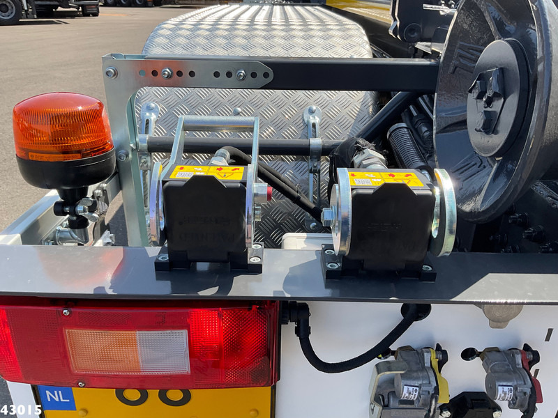 Camión multibasculante Volvo FM 430 HMF 23 Tonmeter laadkraan