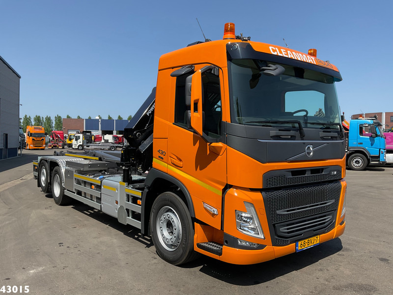 Camión multibasculante Volvo FM 430 HMF 23 Tonmeter laadkraan