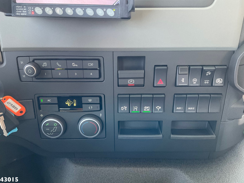 Camión multibasculante Volvo FM 430 HMF 23 Tonmeter laadkraan