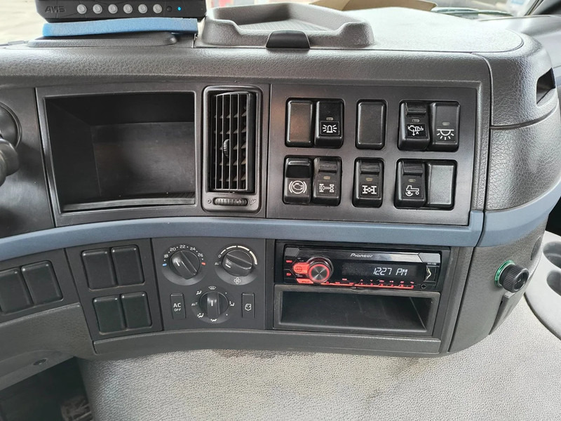 Camión multibasculante Volvo FM 440 6X6 - CONTAINER SYSTEM