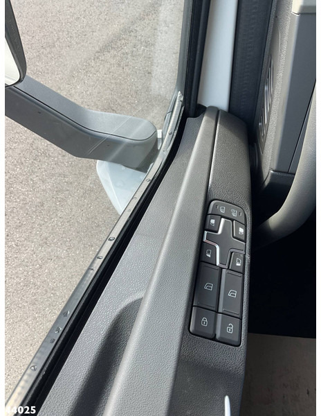 Camión multibasculante Volvo FM 460 8x2 Hiab 25 Tonmeter laadkraan