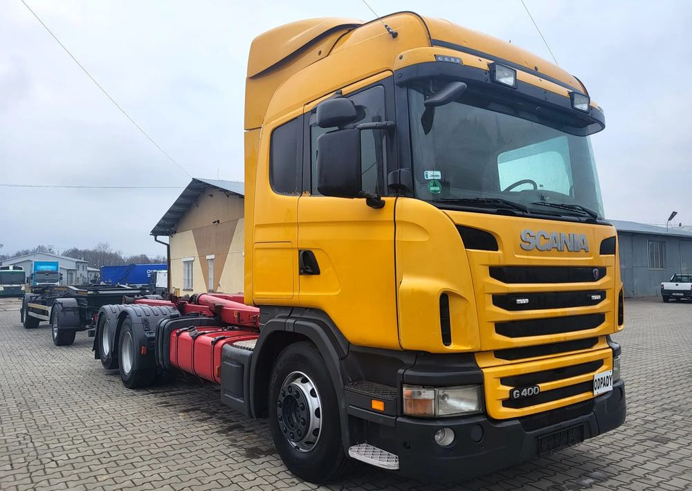 Camión multibasculante scania Scania B6X2