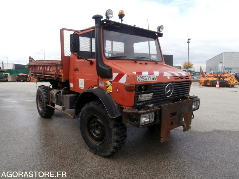 Camión volquete UNIMOG VASP 435GC 98034kms 1987