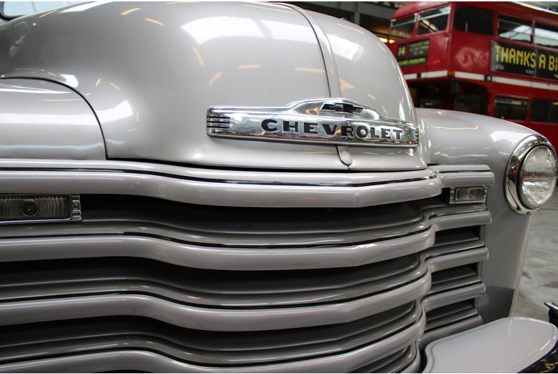 Camión volquete Chevrolet Loadmaster: foto 12