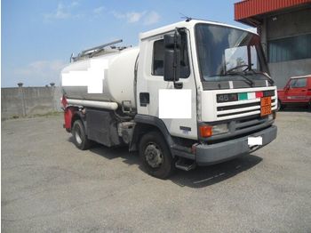 Camión cisterna para transporte de combustible DAF 45.160: foto 1
