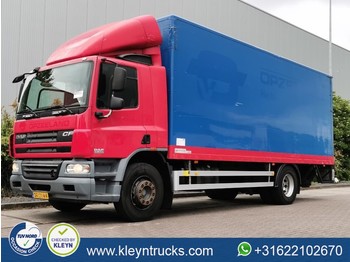 Camión caja cerrada DAF CF 65.220 19t airco taillift: foto 1