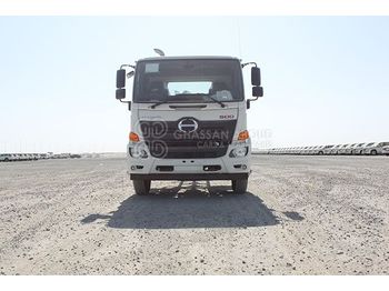 Camión chasis nuevo HINO FG: foto 1