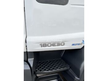 Camión portacontenedore/ Intercambiable IVECO 180E300: foto 4