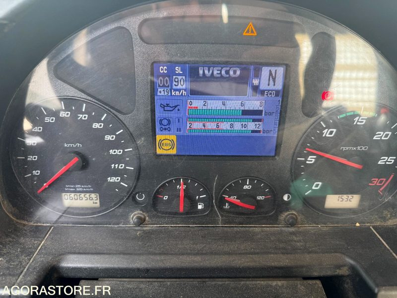 Camión IVECO STRALIS MULTIBENNE 4x2 - 2015 / 60660KM