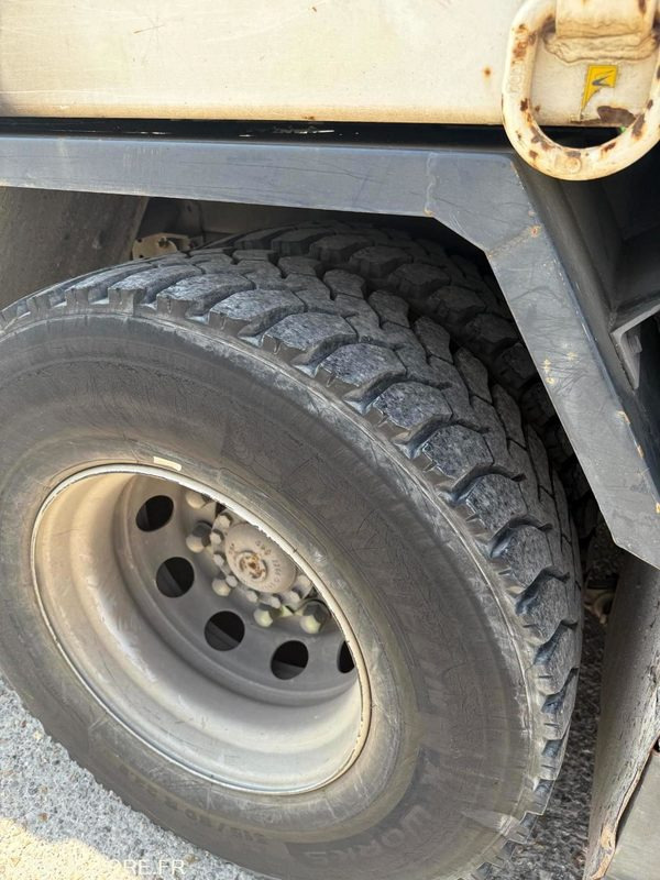 Camión IVECO STRALIS MULTIBENNE 4x2 - 2015 / 60660KM
