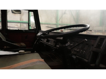 Camión caja abierta Iveco 190.26 RHD: foto 3