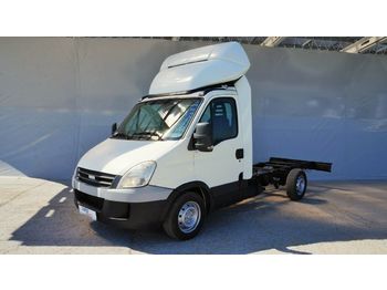 Camión chasis, Furgoneta Iveco DAILY 35S14G FAHRGESTELL / CNG: foto 1