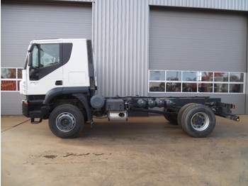 Camión chasis Iveco Trakker 380 4x2 Chassis Cab: foto 1