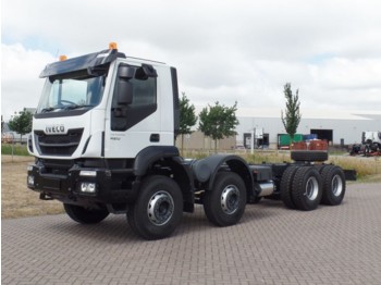 Camión chasis nuevo Iveco Trakker AD410T42H 8x4 Chassis cabin RHD ( 5 units ): foto 1