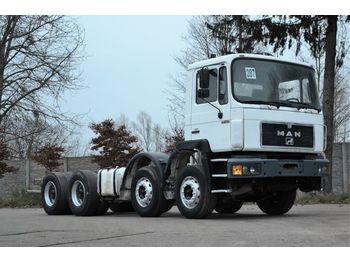 Camión chasis MAN 32.322 chassis 8x4 1994: foto 1