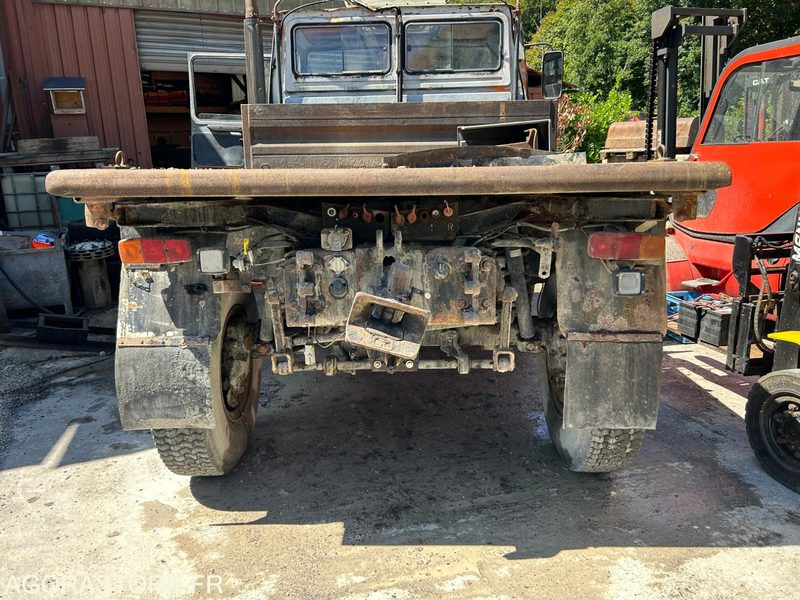Camión MERCEDES UNIMOG 425 -1985 - 196000km